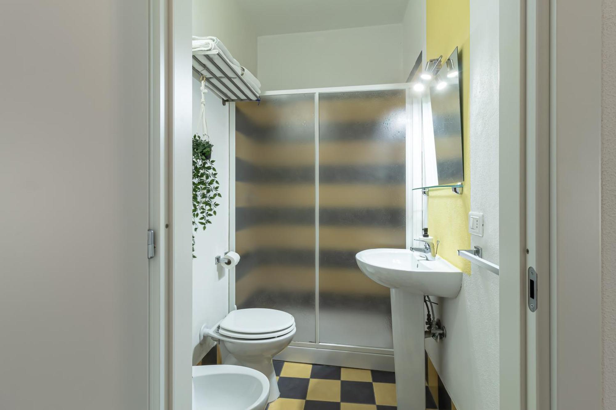 Domus 19 Hotel Наполи Екстериор снимка